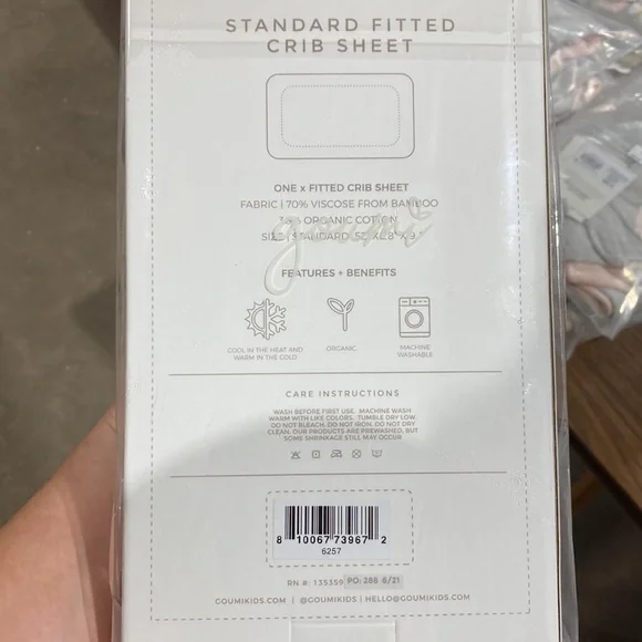 Fitted Crib Sheet - Picture 2 of 2